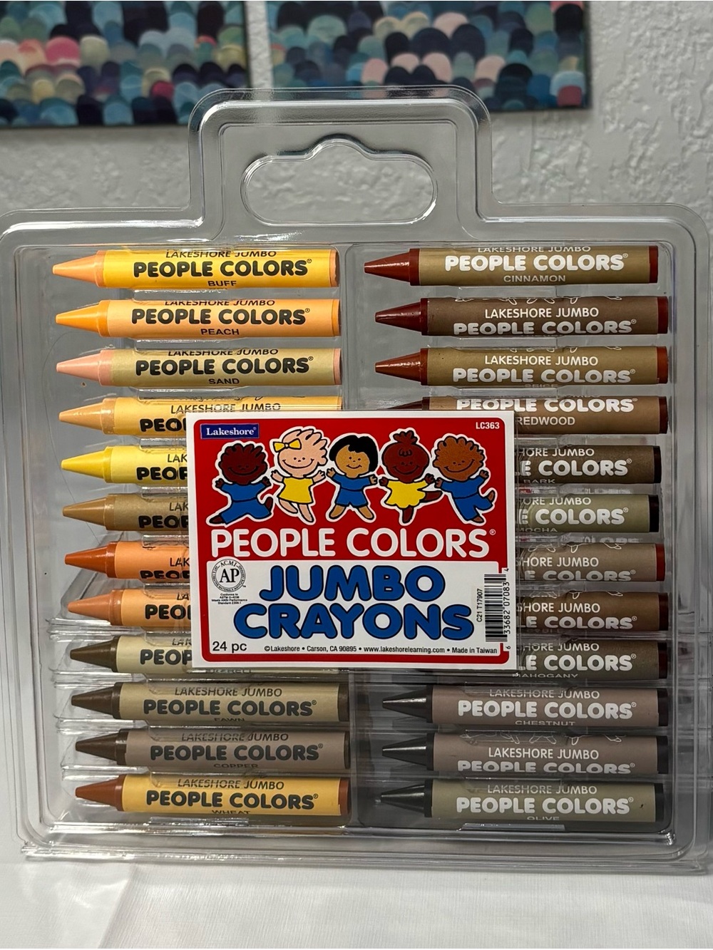 Lakeshore People Colors Jumbo Crayons - Assorted Skin Tone Set (24 pcs)